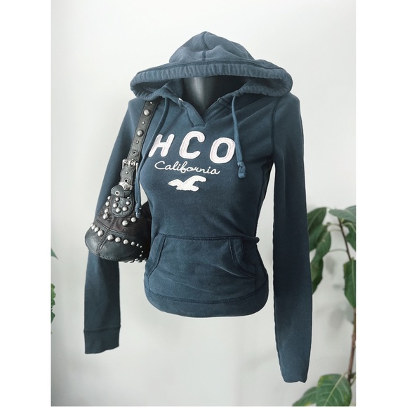Hollister Sweaters - 2007 Vintage Hollister | y2k Graphic Hoodie